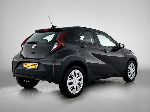 Toyota AYGO X 1.0 VVT-i MT Play | BTW Voertuig | Achteruitrijcamera |