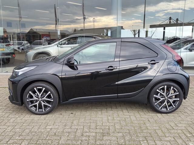 Toyota AYGO X 1.5 Hybrid GR Sport | JBL | Sensoren v/a | Stoelverwarming
