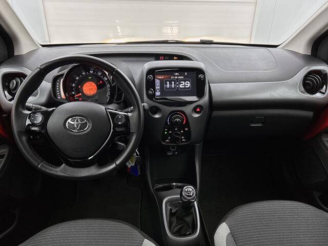 Toyota AYGO 1.0 VVT-i x-play | BTW Voertuig | Dealeronderhouden | Achteruitrijcamera |