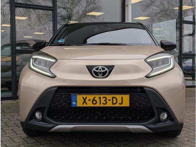 Toyota AYGO X 1.0 VVT-i MT Premium | JBL | Stoelverw. | PDC V+A | Climate control | Keyless | Qi-lader | Camera