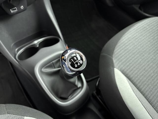 Toyota AYGO 1.0 VVT-i x-joy 12-02 aangemeld Leseman