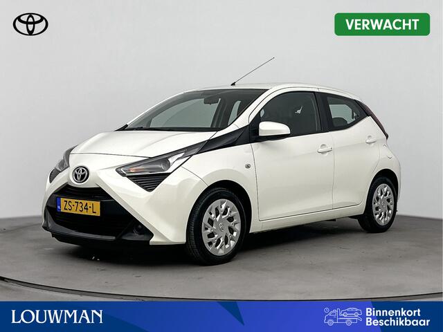 Toyota AYGO 1.0 VVT-i x-play limited 13-02 aangemeld Leseman