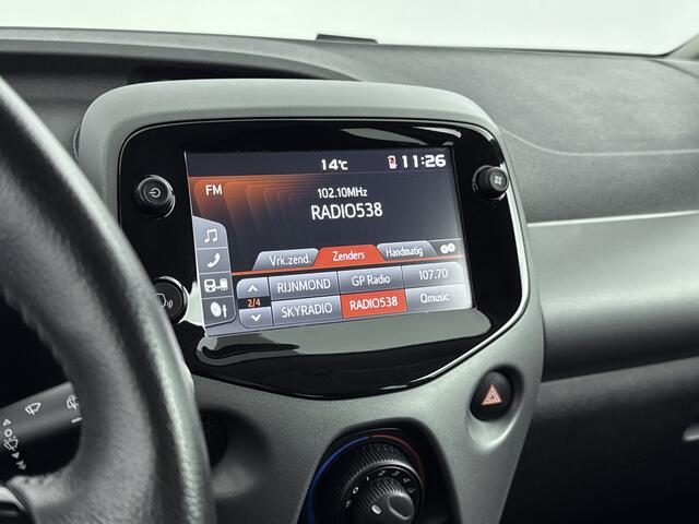 Toyota AYGO 1.0 VVT-i x-play limited 13-02 aangemeld Leseman