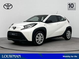 toyota-aygo-x-1.0-vvt-i-s-cvt-play-