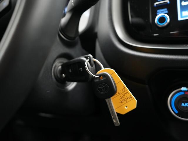 Toyota AYGO X 1.0 VVT-i MT Play | Carplay | Achteruitrijcamera |