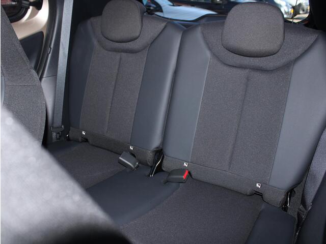 Toyota AYGO X 1.0 VVT-i Envy S-CVT Automaat Leder/Stof Bekleding, Cruise en Climate Control, Carplay/Android Auto