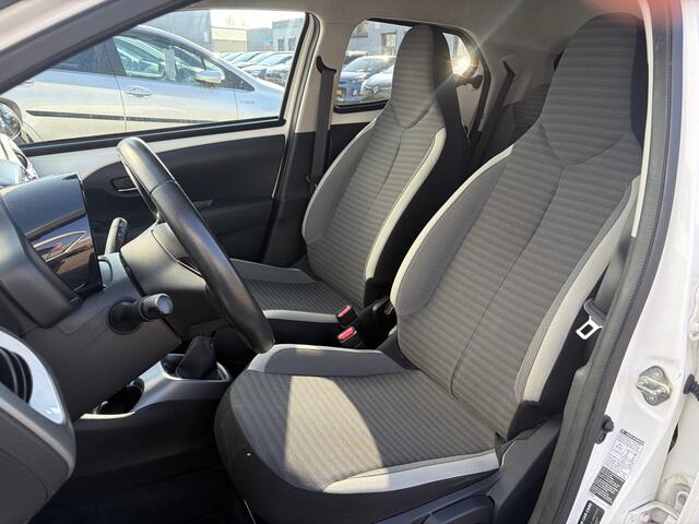 Toyota AYGO 1.0 VVT-i X-Joy NL Auto Dealer Onderhouden Carplay Climate Control LMV BTW Auto