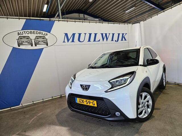 Toyota AYGO 1.0 VVT-i MT Play / Camera / CarPlay