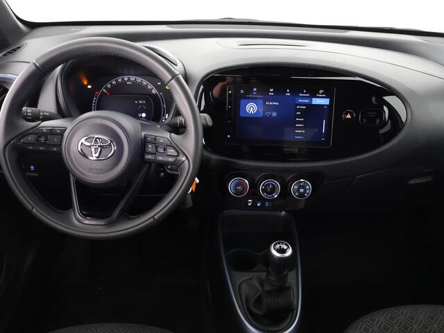 Toyota AYGO X 1.0 VVT-i PULSE PACK BI-TONE GARANTIE 3-2035! CARPLAY NAVI.STOELVERWARMING. ADAPTIVE CRUISE CONTROLL