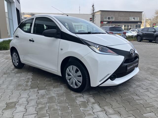 Toyota AYGO 1.0 VVT-i x-fun | Blue Tooth | (49002 km!)