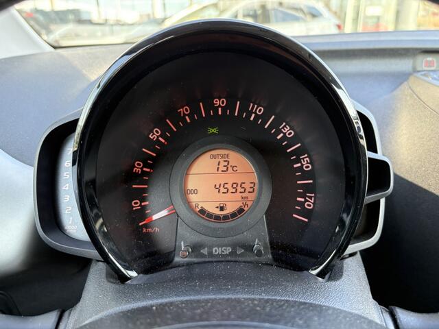 Toyota AYGO 1.0 VVT-i x-play | Airco | Apple Carplay/Android auto | Camera |