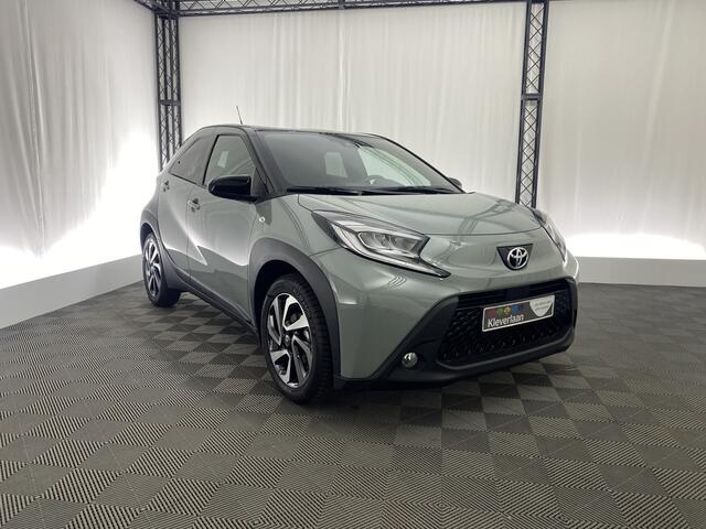 Toyota AYGO X 1.0 VVT-i S-CVT Pulse Automaat | Apple Carplay | Stoelverwarming | Cruise | Parkeersensoren voor en achter | Camera