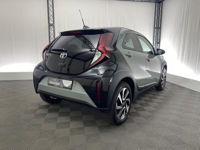 Toyota AYGO X 1.0 VVT-i S-CVT Pulse Automaat | Apple Carplay | Stoelverwarming | Cruise | Parkeersensoren voor en achter | Camera