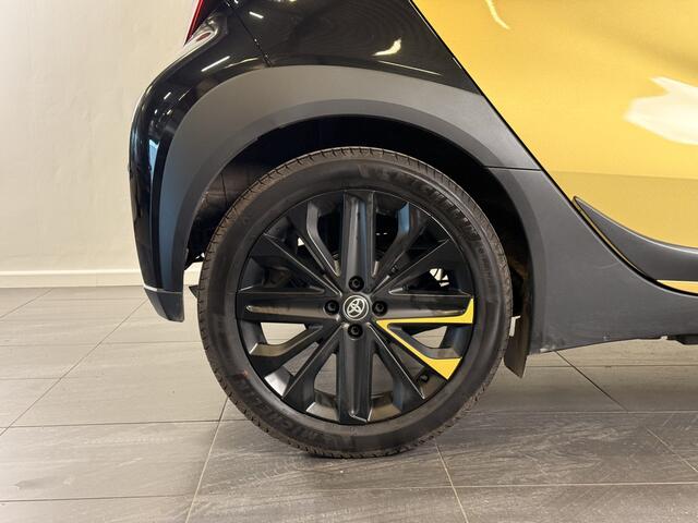 Toyota AYGO X 1.0 VVT-i S-CVT Premium Cabrio | Parkeersensoren voor en achter | Apple Carplay |