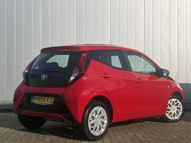 Toyota AYGO 1.0 VVT-i X-Play Cabrio NL Auto Dealer Onderhouden Carplay Android Auto