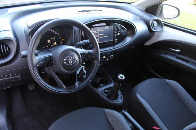 Toyota AYGO X 1.0 VVT-i MT first | Rijklaar | Stoelverwarming | Adapt. Cruise | LED | DAB
