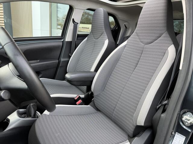 Toyota AYGO 1.0 VVT-i x-joy cabrio | Carplay | Climate Control
