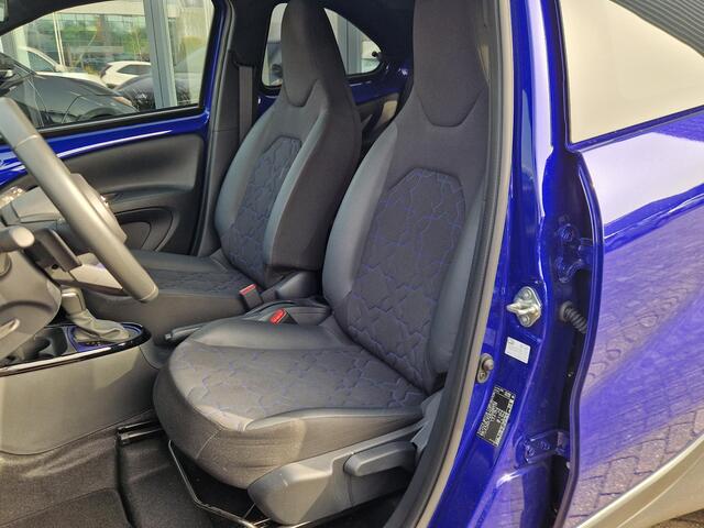 Toyota AYGO X 1.0 VVT-i S-CVT Envy Automaat | 1e eigenaar
