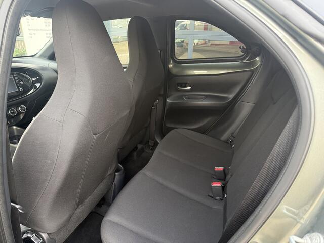 Toyota AYGO X 1.0 VVT-i MT first