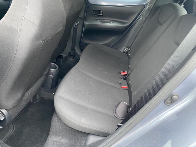 Toyota AYGO X 1.0 VVT-i MT Business