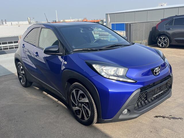 Toyota AYGO X 1.0 VVT-i S-CVT Pulse Automaat, Lichtmetalen velgen, Achteruitrijcamera, Apple Carplay en/of Android auto navigatie