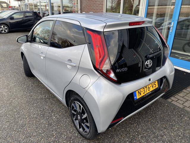 Toyota AYGO 1.0 VVT-i x-cite ultimate