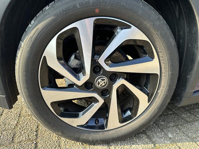 Toyota AYGO X 1.0 VVT-i MT Pulse Apple Carplay / Android Auto / parkeercamera / adaptive cuise control / stoelverwarming / Toyota 10 jaar garantie programma / Toyota Pechhulppas / rijklaarprijs