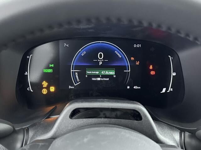 Toyota AYGO X Hybrid 115 play Celestite Grey metallic