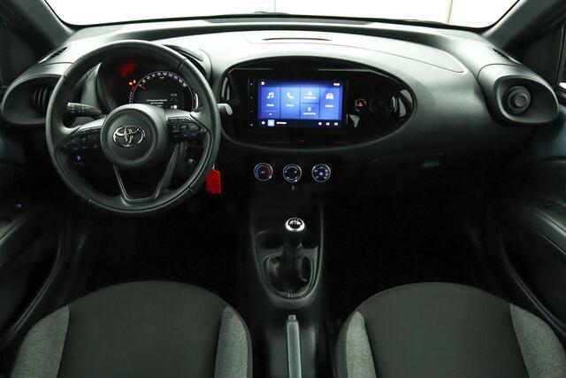 Toyota AYGO X 1.0 VVT-i MT Play | Adaptive Cuise Control | Achteruitrijcamera | Airco | Apple Carplay | Android Auto |