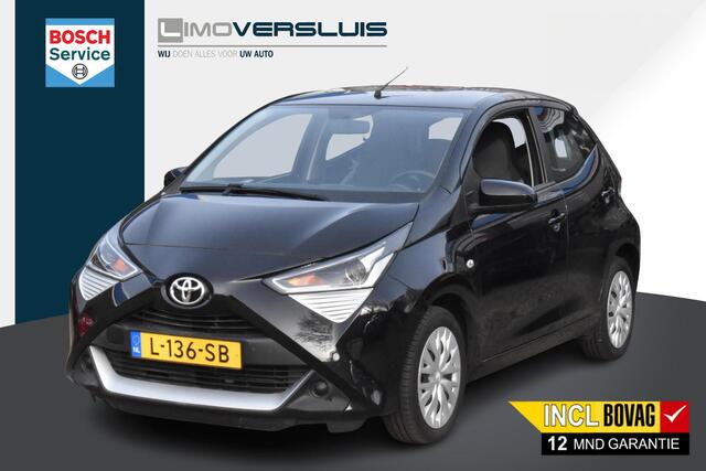 Toyota AYGO 1.0 VVT-i x-play 5-Deurs | Carplay Navigatie | Camera | 12 mnd BOVAG garantie | Whatsapp 06-53188999