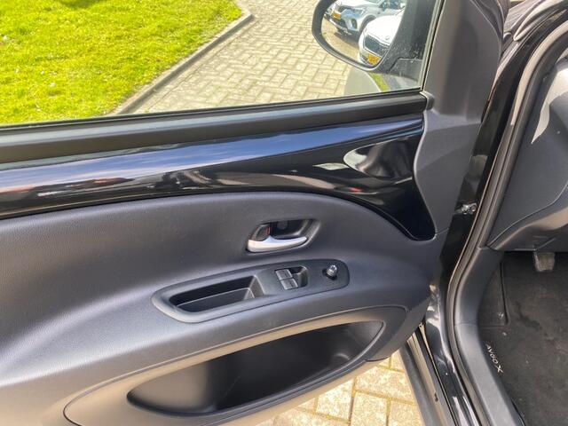 Toyota AYGO 1.0 VVT-i MT Play