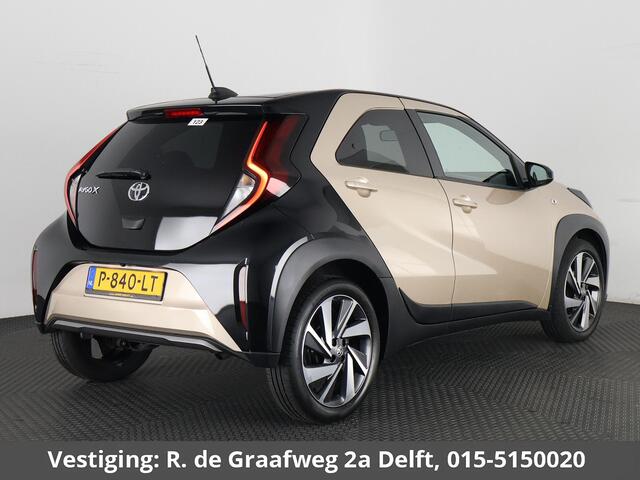 Toyota AYGO X 1.0 VVT-i MT Envy | JBL audio | Camera | Navigatie |