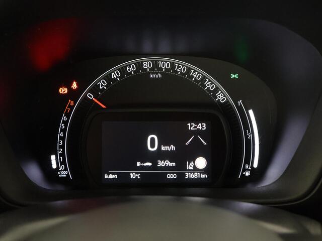 Toyota AYGO X 1.0 VVT-i MT Envy | JBL audio | Camera | Navigatie |