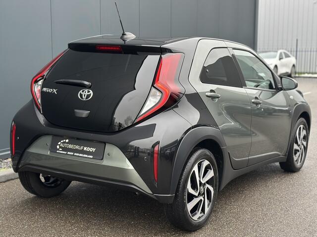 Toyota AYGO X 1.0 VVT-i MT Pulse / Navi / Keyless / Stoelverwarming