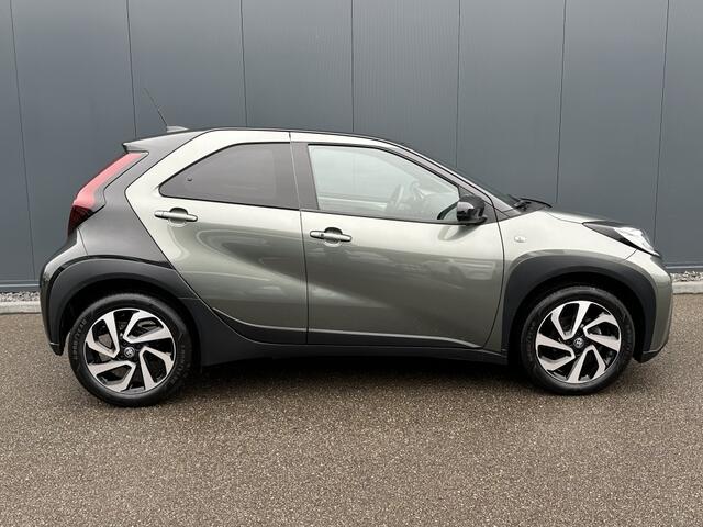 Toyota AYGO X 1.0 VVT-i MT Pulse / Navi / Keyless / Stoelverwarming