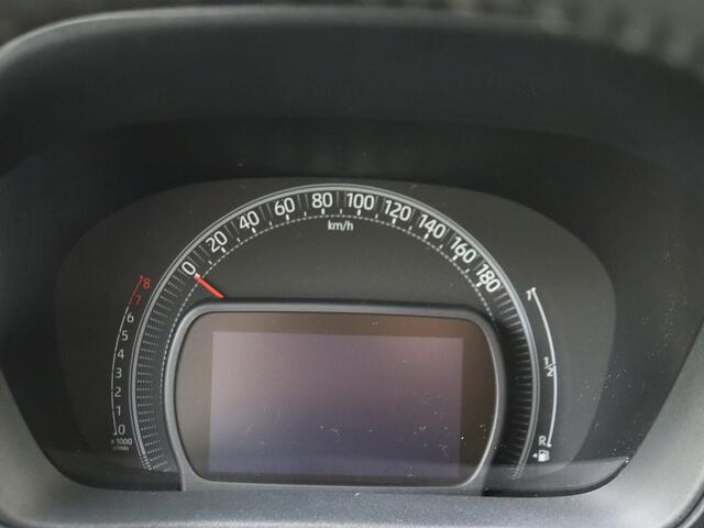 Toyota AYGO X 1.0 VVT-i MT Play