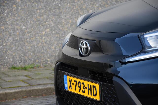 Toyota AYGO X 1.0 VVT-i MT first | Stoelverwarming | Dealer onderhouden | Cruise control |