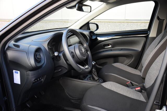 Toyota AYGO X 1.0 VVT-i MT first | Stoelverwarming | Dealer onderhouden | Cruise control |