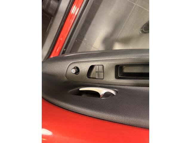 Toyota AYGO X 1.0 VVT-i S-CVT Pulse | Apple Carplay | Achteruitrij camera | Middenarmsteun |