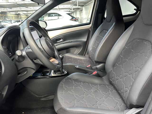 Toyota AYGO X 1.0 VVT-i MT Envy Zeer Luxe, 1e eigenaar, slechts 28000km!