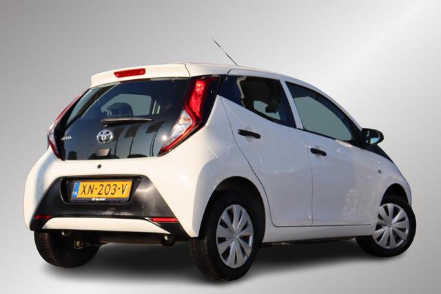 Toyota AYGO 1.0 VVT-i x-fun, Bluetooth, Airco, Elektrische ramen voor, Start / Stop, Speed Limiter.