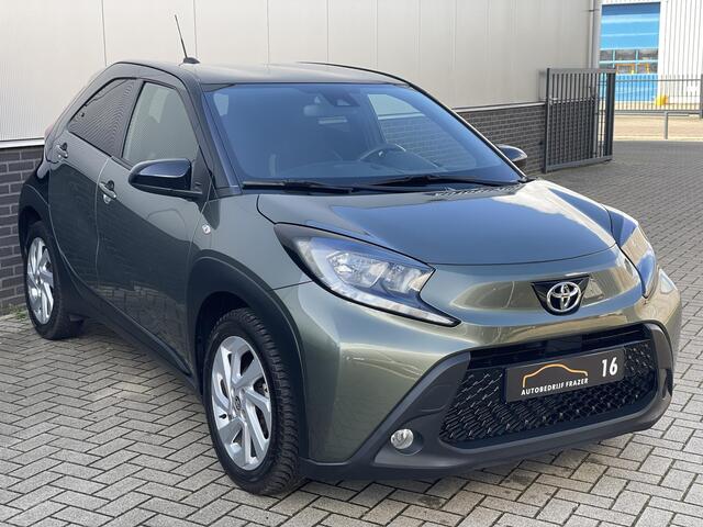 Toyota AYGO X 1.0 VVT-i MT first