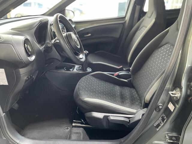Toyota AYGO X 1.0 VVT-i MT first