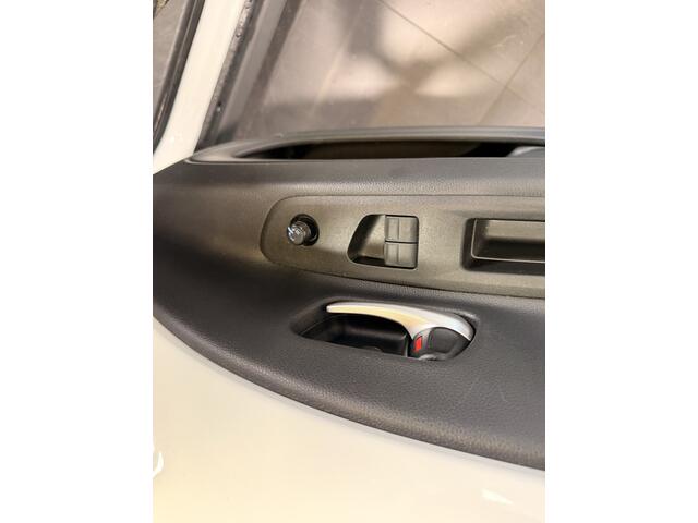 Toyota AYGO X 1.0 VVT-i MT Play | Apple Carplay | Achteruitrijcamera |