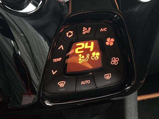 Toyota AYGO 1.0 VVT-i x-JBL | 1e Eigenaar | NIEUW GELEVERD & ONDERHOUDEN | JBL | Apple Carplay / Android Auto |