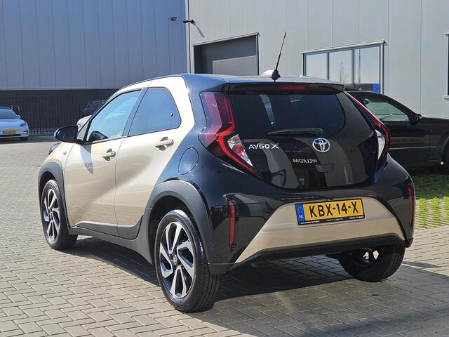 Toyota AYGO X 1.0 VVT-i MT Pulse Two Tone Fabrieksgarantie