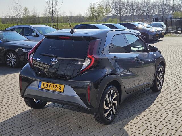 Toyota AYGO X 1.0 VVT-i MT Pulse Two Tone Fabrieksgarantie