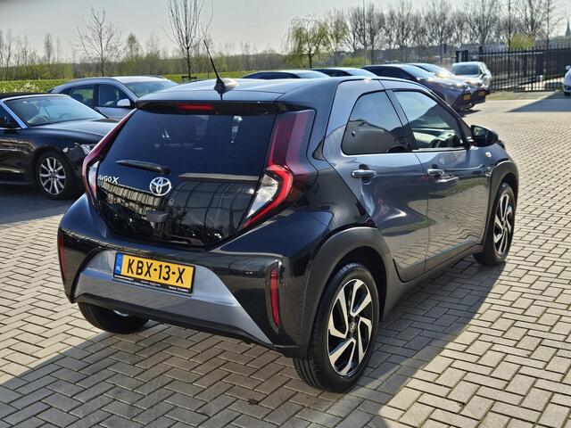 Toyota AYGO X 1.0 VVT-i MT Pulse Two Tone Fabrieksgarantie