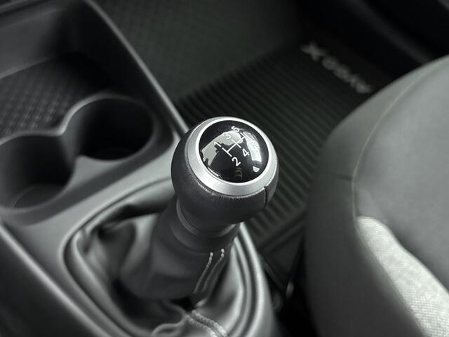 Toyota AYGO X 1.0 VVT-i MT first | Stoelverwarming | Parkeercamera | Apple Carplay / Android Auto |