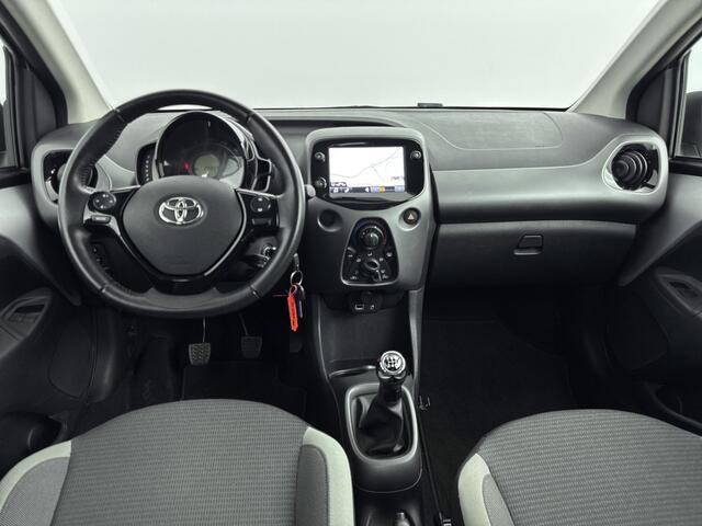 Toyota AYGO 1.0 VVT-i X-Nav | Navigatie | Parkeercamera |